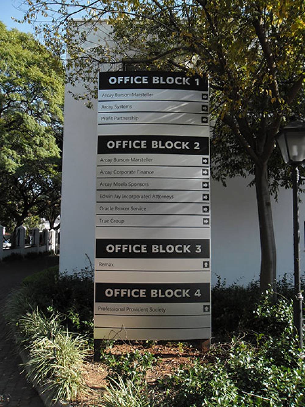 Outdoor Pylon Signage